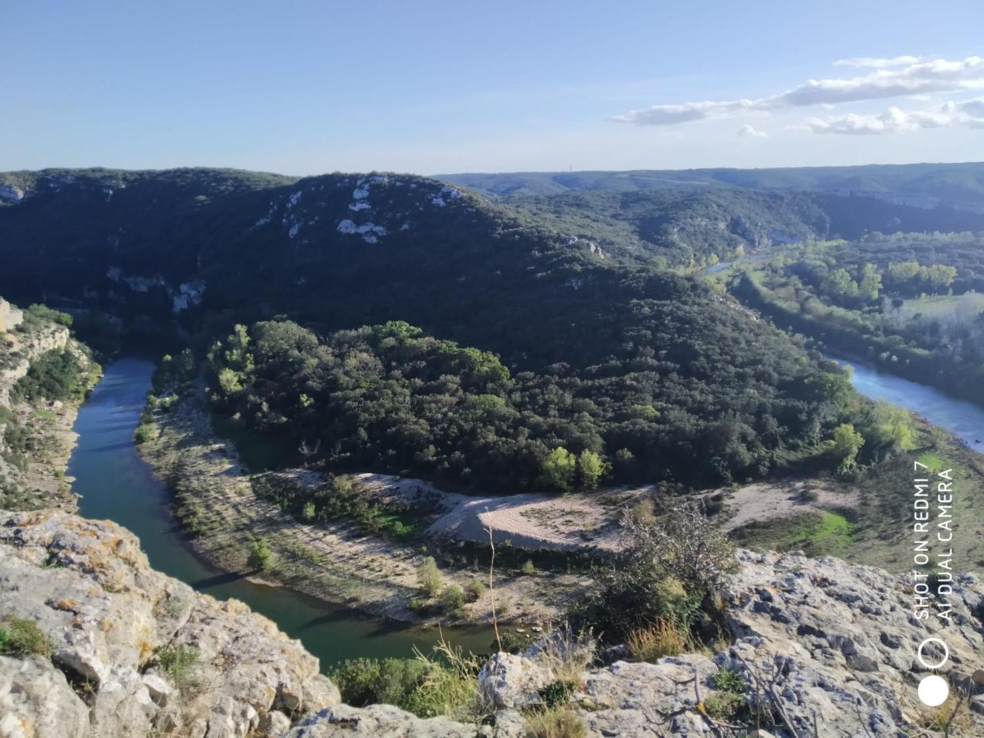 Proche Uzes Petit Gite Avec Grande Cuisine D'Ete Et Piscine Saint-Siffret Buitenkant foto